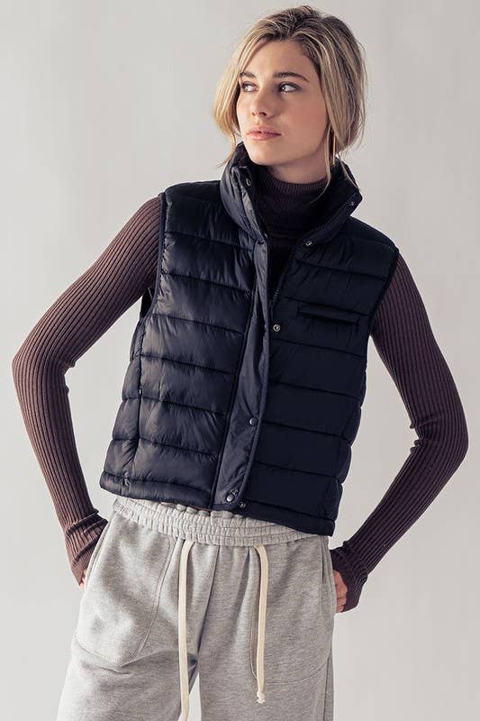 STRIPE QUILTED STAND COLLAR PADDED VEST JACKET